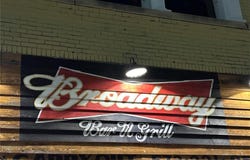 712 Broadway, Hannibal, MO 63401