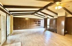 1901 Jefferson Dr, Plainview, TX 79072