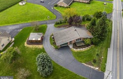 301 E LANCASTER Avenue, DENVER, PA 17517