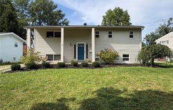 1351 Winhurst Drive, Akron, OH 44313