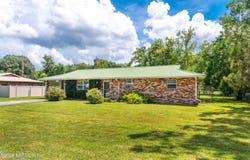 710 CHIPSHOT Drive, Macclenny, FL 32063