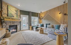 87986 E ALPENGLOW Ln, GovernmentCamp, OR 97028