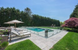 39 Aberdeen Lane, Southampton, NY 11968