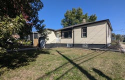 7049 California Avenue, Hammond, IN 46323