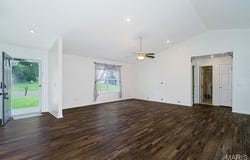 573 Maplewood Drive, Rolla, MO 65401