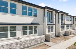 741 S HARRISON Dr, Springville, UT 84663