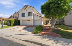 6 Redonda, Irvine, CA 92620