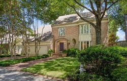 4363 W CHERRY PLACE Dr, Memphis, TN 38117