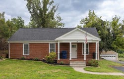 91 GRACE ST, GROTTOES, VA 24441