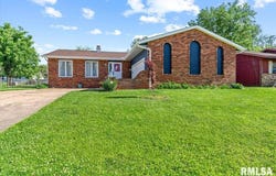 412 Armor Road, Springfield, IL 62704