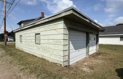 110 E Mcmillan Avenue, Newberry, MI 49868