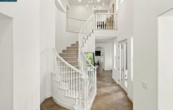 5279 S Montecito Dr, Concord, CA 94521