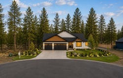 3819 W Cliffside Ln, Spokane, WA 99224