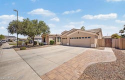 3293 E RED OAK Lane, Gilbert, AZ 85297