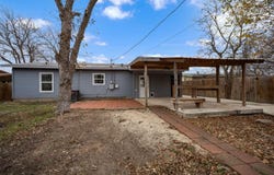 131 Westmont, San Antonio, TX 78227