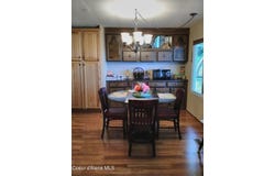 302 School Rd, Hope, ID 83836