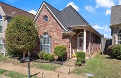 6854 SHOREY Ln, Cordova, TN 38018