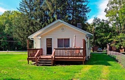 134 Maple Ave, Alderson, WV 24910