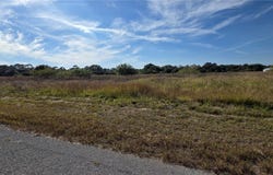 541 Glendale Avenue, Labelle, FL 33935