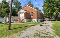 109 Berry Ave, Versailles, KY 40383