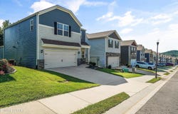 130 Harbour Pointe Lane, Oak Ridge, TN 37830