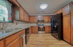 1942 Crabapple, Big Sandy, TX 75755