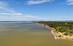 1812 Sunset Drive, Eufaula, OK 74432