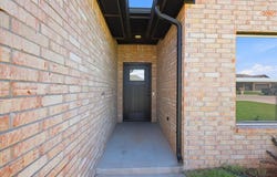 704 N Cottontail Way, Mustang, OK 73064
