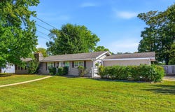442 S Prince Lane, Springfield, MO 65802