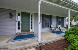 3 BROOKFIELD Road, LITITZ, PA 17543