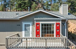 2709 Sunrise Ct, Estes Park, CO 80517