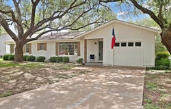 1211 Greenbriar Lane, Cleburne, TX 76033
