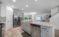 535 DARSHIRE Avenue, EUSTIS, FL 32736