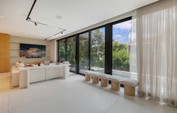 288 Palm Ave, Miami Beach, FL 33139