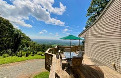296 Hawks Nest Road, Monroe, VA 24574