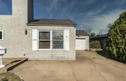 717 N Floyd Ave, Tulia, TX 79088