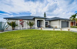 816 SW 28th Terrace, Cape Coral, FL 33914