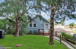 266 Bayside Drive, Highlands, NJ 07732