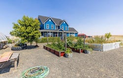 27517 E Hanes Rd, Davenport, WA 99122