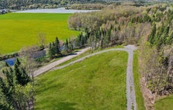 Hall Stream Road, Pittsburg, NH 03592
