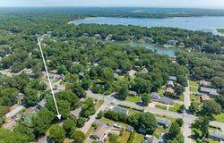 16 Hartwell, Falmouth, MA 02536
