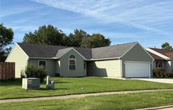 459 Hampton Drive, Elyria, OH 44035