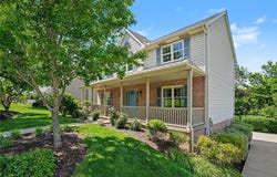 120 Bayberry Ln, Cranberry Twp, PA 16066