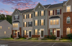 533 VIEW POINT Way, FREDERICKSBURG, VA 22405