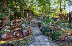 4 Brierwood Ct, Gloucester, MA 01930