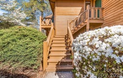 521 Courtwood Lane, Hendersonville, NC 28739