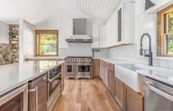 37 Mountainview Road, Ellenville, NY 12428