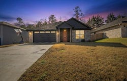 237 Oak Valley Drive, Gilmer, TX 75644