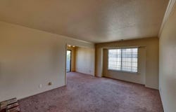 1056 Padre DR 4, SALINAS, CA 93901