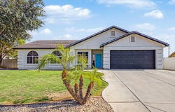 3749 E THORNTON Avenue, Gilbert, AZ 85297